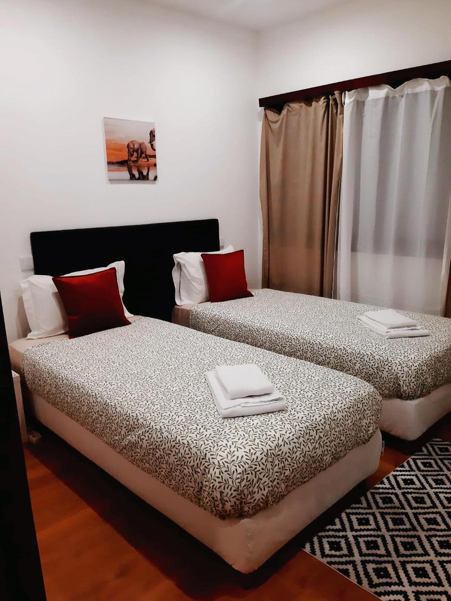 Апартаменты Downtown 2 Minutes By Walk To Center And Metro-Direct To Airpot T4 Порту Экстерьер фото